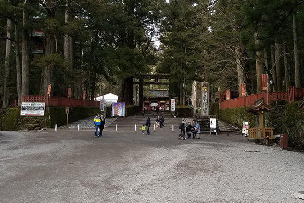 Path leading to Futurasan Shrine
