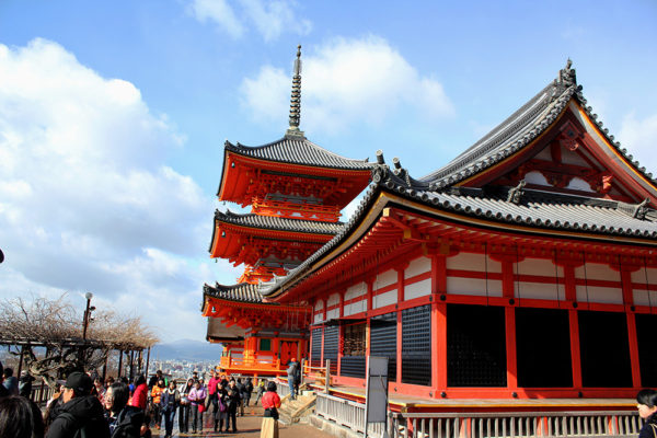 Three-story pagoda and adjacent building on the approach to Kiyomizu-dera
